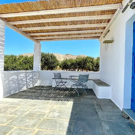 Cycladic House In Koumbara Ios Tzamaria